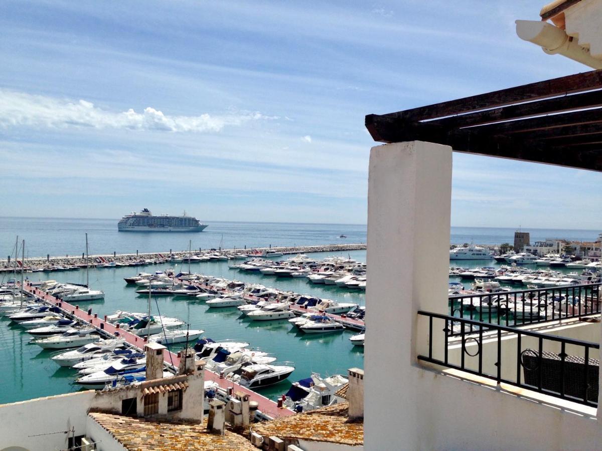 Luxury Puerto Banus Penthouse With Parking & Wi-fi Lägenhet Marbella